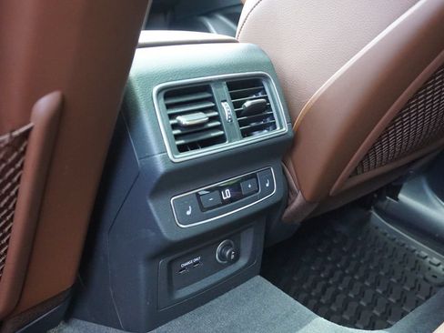 Used 2019 Audi Q5 2.0T Premium Plus AWD/4WD image 25