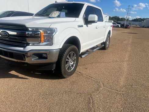 Used 2020 Ford F150 Lariat w/ Equipment Group 501A Mid AWD/4WD image 14