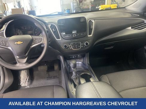 Used 2024 Chevrolet Malibu LT FWD image 27