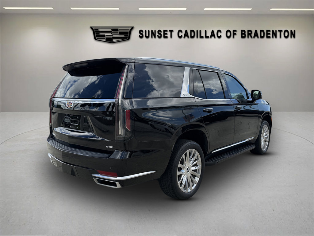 Used 2022 Cadillac Escalade Premium Luxury w/ LPO, Floor Liner Package AWD/4WD image 3