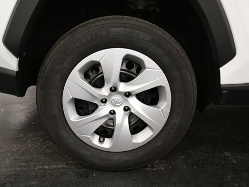 Certified 2024 Toyota RAV4 LE image 29