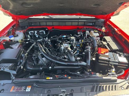 Used 2024 Ford Bronco Heritage Edition AWD/4WD image 30