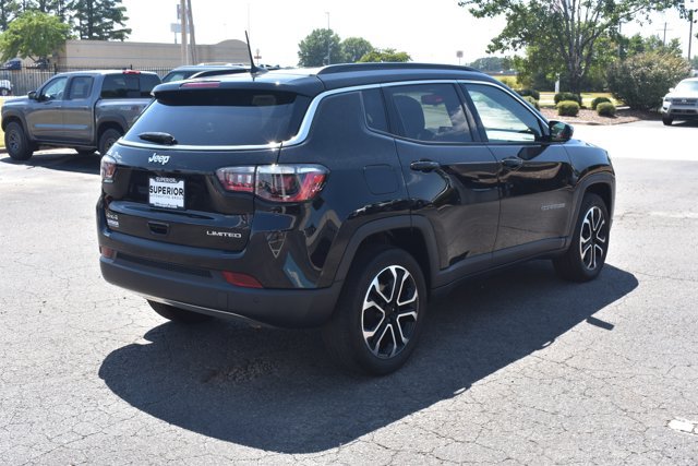 Used 2024 Jeep Compass Limited AWD/4WD image 5
