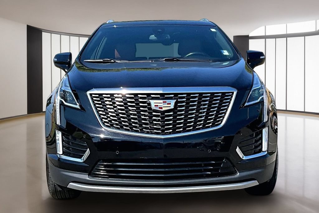 Used 2021 Cadillac XT5 Premium Luxury FWD image 3
