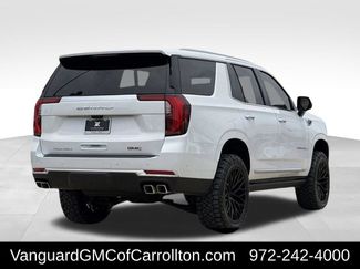 New 2026 GMC Yukon Denali w/ Denali Reserve Package AWD/4WD video 3