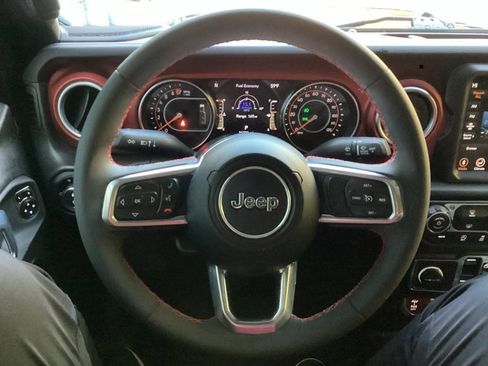 Used 2023 Jeep Gladiator Rubicon w/ LED Lighting Group image 40