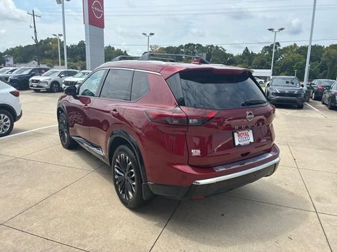 Used 2024 Nissan Rogue Platinum w/ Platinum Premium Package FWD image 5