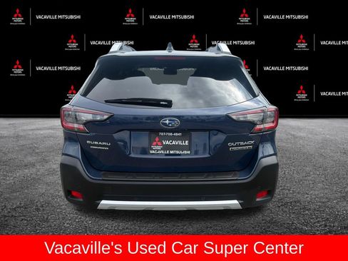 Used 2023 Subaru Outback Touring XT AWD/4WD image 4