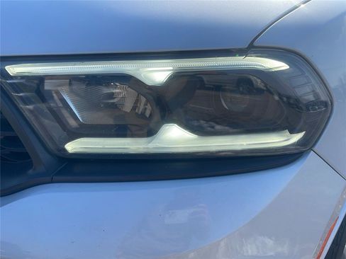 Used 2024 Dodge Durango GT image 9