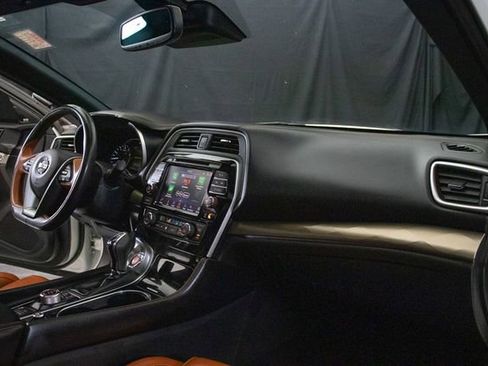 Used 2019 Nissan Maxima Platinum w/ Reserve Package image 15