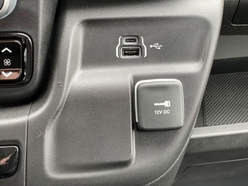 New 2026 RAM ProMaster 2500 w/ Convenience Group image 25