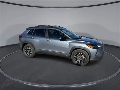 New 2026 Toyota Corolla Cross SE image 9