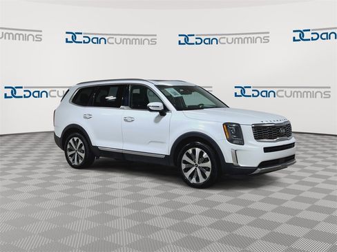 Used 2020 Kia Telluride S w/ S 8 Passenger Seating Package image 2