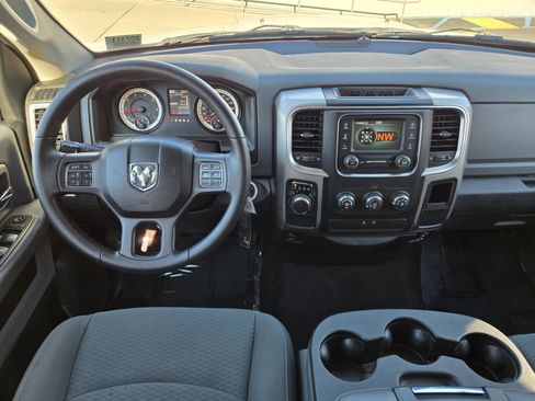 Certified 2017 RAM 1500 Classic SLT image 6