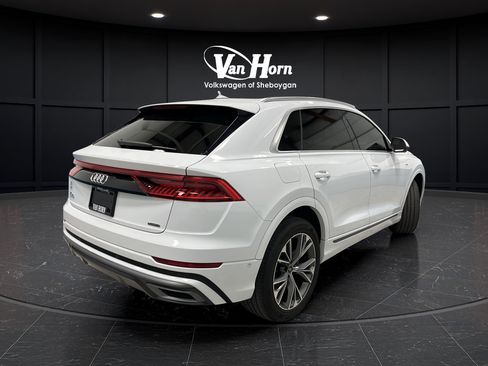 Used 2023 Audi Q8 Premium Plus w/ Premium Plus Package AWD/4WD image 7