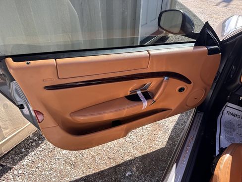 Used 2014 Maserati GranTurismo Sport image 9