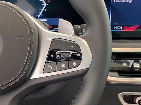 New 2026 BMW X7 xDrive40i w/ M Sport Package image 31