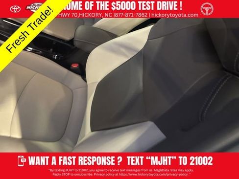 Used 2023 Toyota Corolla Cross XLE w/ Convenience Package image 10