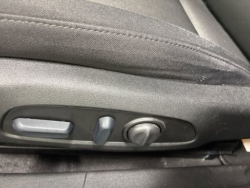 Used 2025 Chevrolet Malibu LT image 10