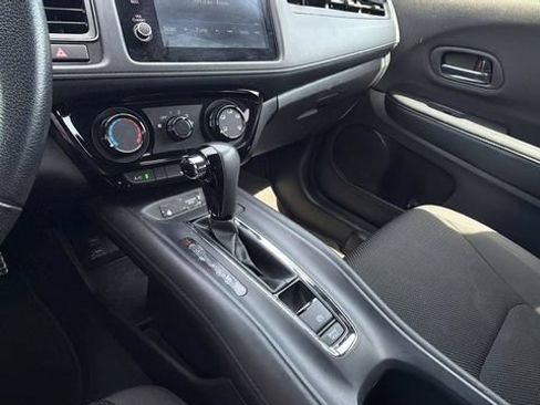 Used 2022 Honda HR-V Sport image 15
