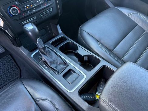 Used 2018 Ford Escape Titanium w/ Ford Safe & Smart Package image 23