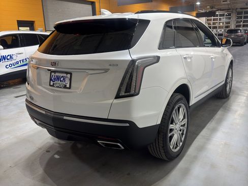 Used 2024 Cadillac XT5 Sportv image 5