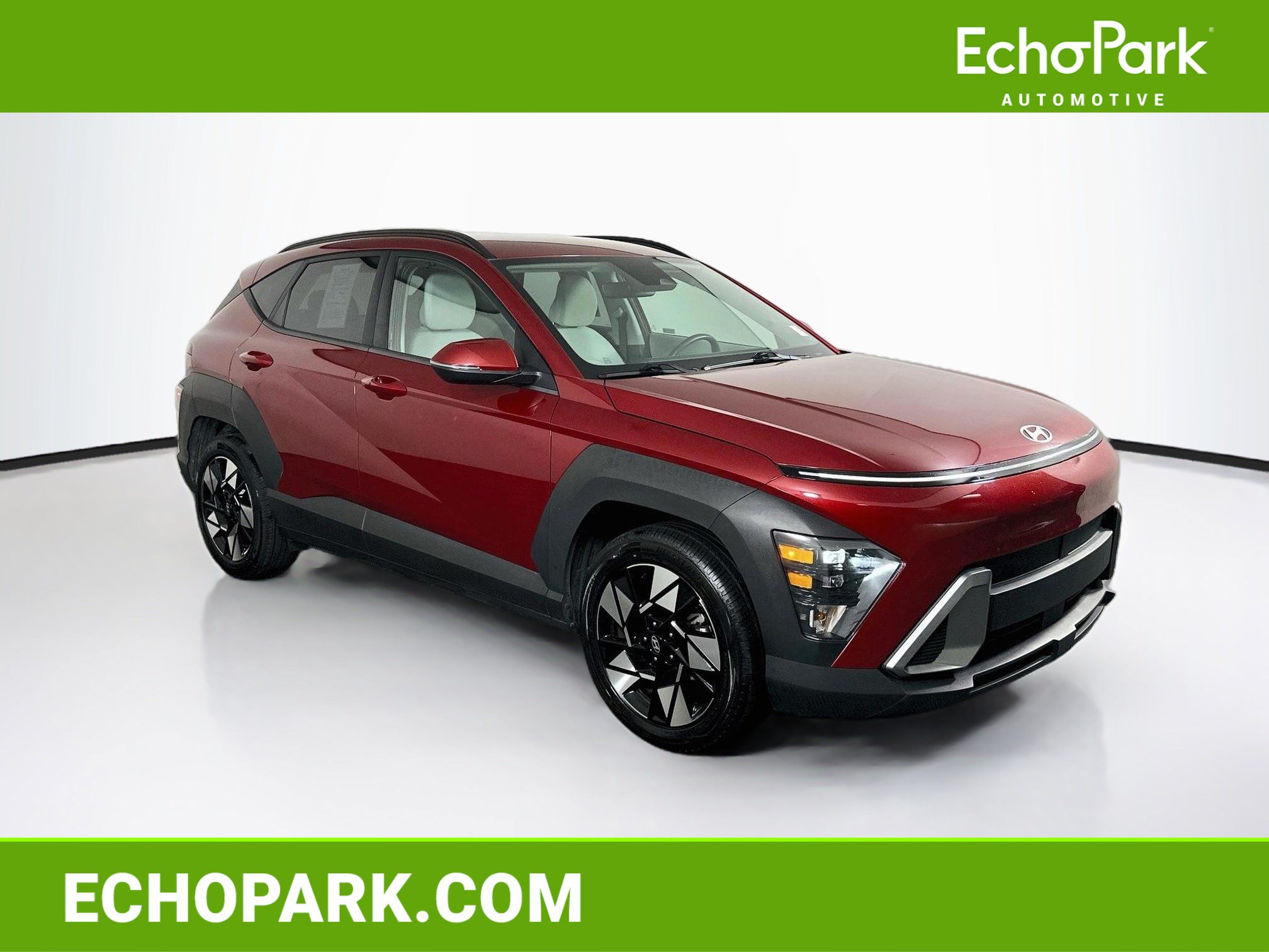 Used 2025 Hyundai Kona SEL FWD image 1