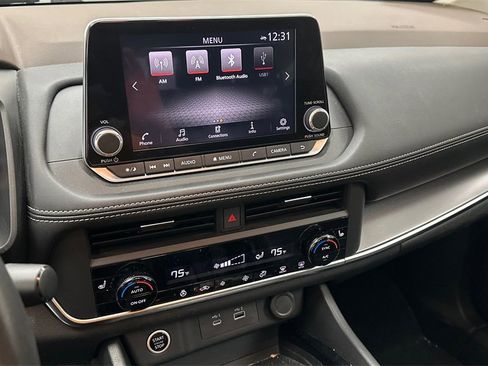 Certified 2023 Nissan Rogue SV w/ SV Premium B Package image 12