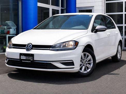 Used 2019 Volkswagen Golf S FWD image 1