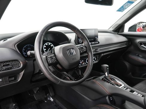 Used 2025 Honda HR-V Sport image 24