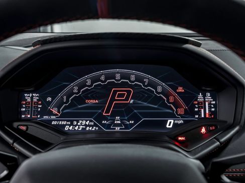 Used 2023 Lamborghini Huracan Tecnica RWD image 17