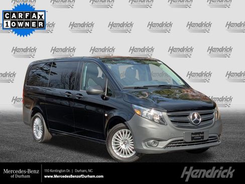 Used 2023 Mercedes-Benz Metris Passenger image 1