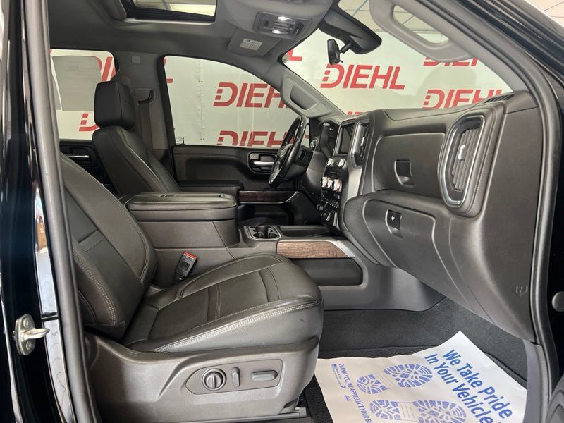 Used 2022 GMC Sierra 1500 Denali w/ Denali Reserve Package AWD/4WD image 9