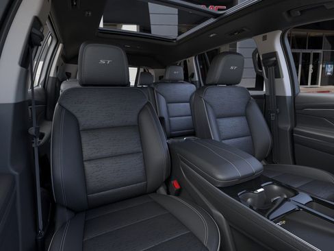 New 2026 Buick Enclave Sport Touring w/ Power Package image 17