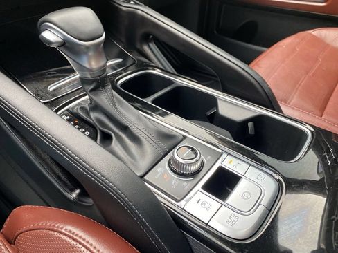 Used 2025 Kia Telluride SX AWD/4WD image 29