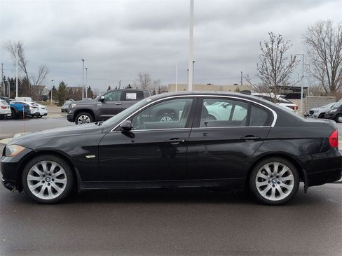 Used 2006 BMW 330xi Sedan image 6