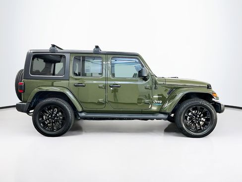 Used 2022 Jeep Wrangler Sahara w/ Cold Weather Group image 10