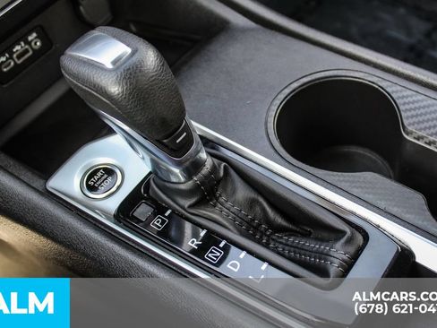 Used 2025 Nissan Altima 2.5 SV FWD image 36