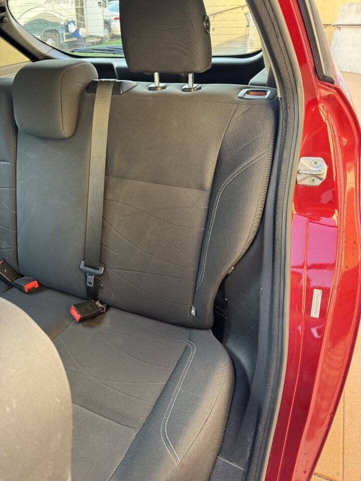 Used 2015 Ford Fiesta SE FWD image 14