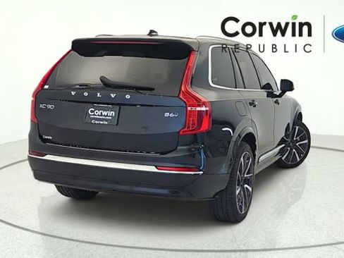 Used 2024 Volvo XC90 B6 Ultimate w/ Lounge Package AWD/4WD image 5