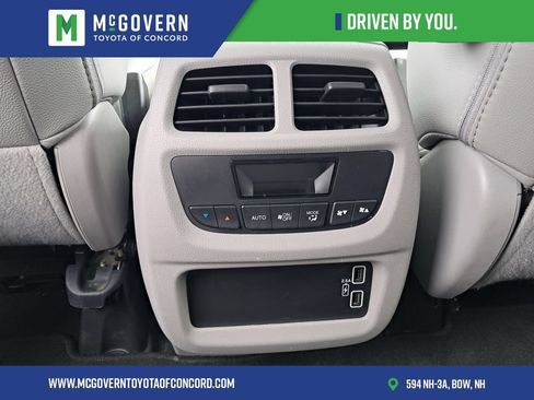 Used 2022 Honda Pilot EX-L image 22
