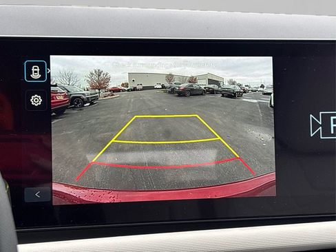 New 2026 Hyundai Tucson SE image 18