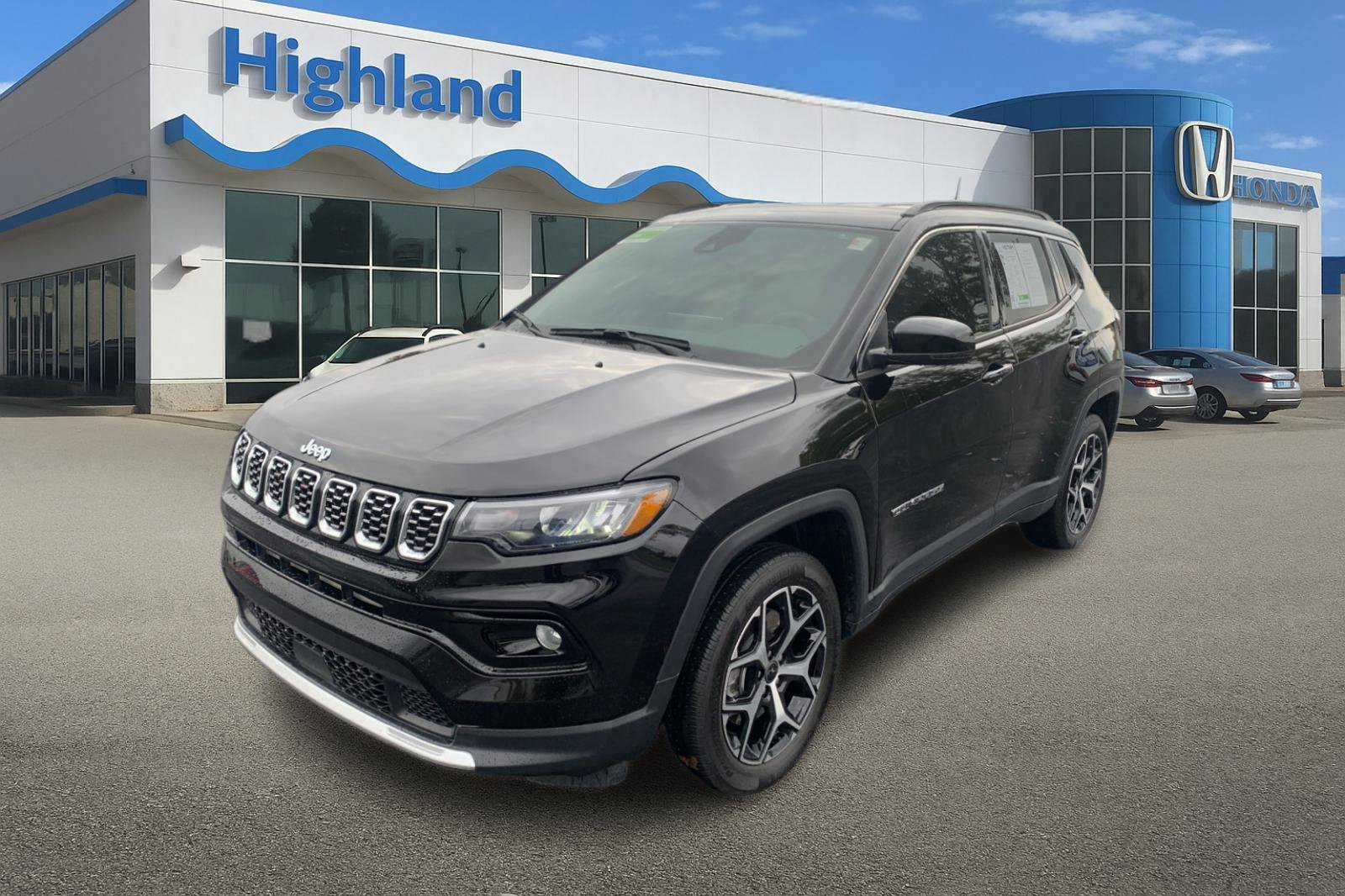 Used 2025 Jeep Compass Limited AWD/4WD image 1