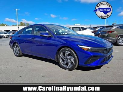 New 2025 Hyundai Elantra Limited
