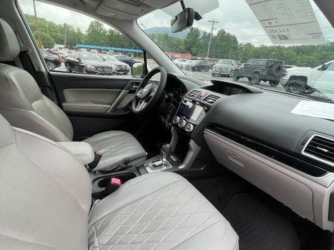 Used 2017 Subaru Forester 2.5i Limited w/ Popular Package #1 AWD/4WD image 17