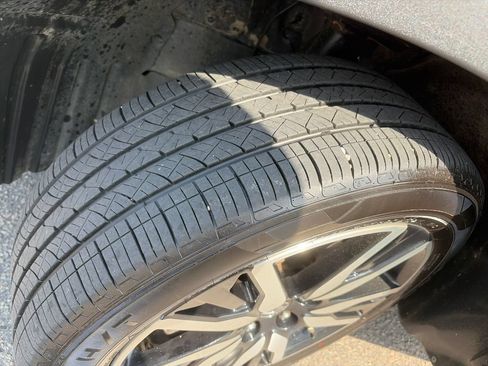 Used 2019 Honda Pilot Elite image 9