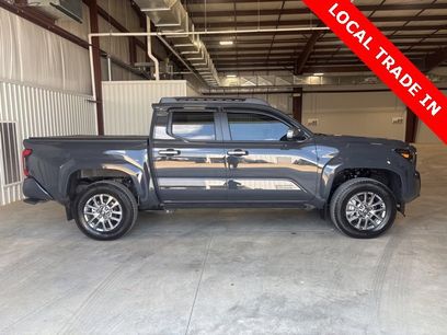 Used 2025 Toyota Tacoma Limited
