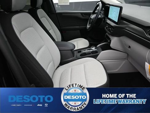 New 2026 Ford Escape Active w/ Tech Pack #1 FWD image 12