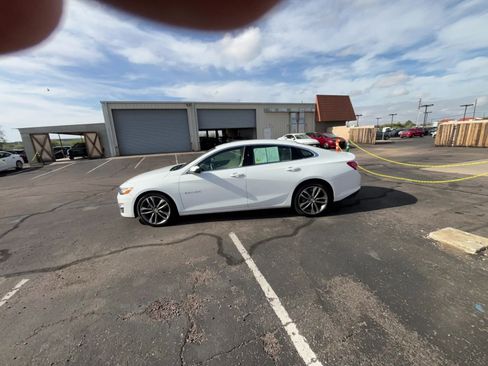 Used 2024 Chevrolet Malibu LT image 16