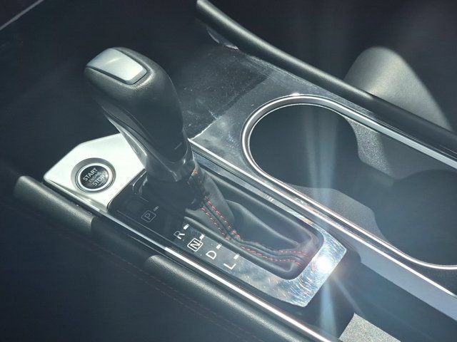 Used 2025 Nissan Altima 2.5 SR FWD image 19